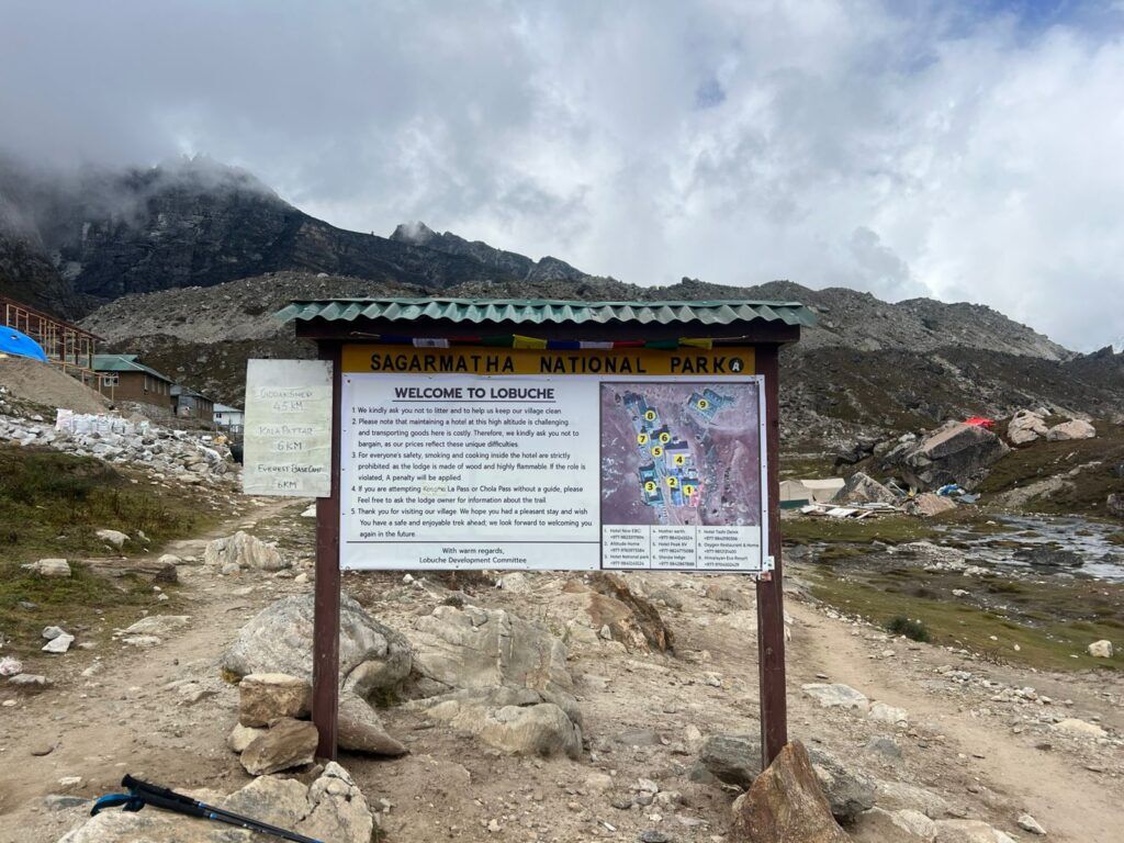lobuche ebc trek